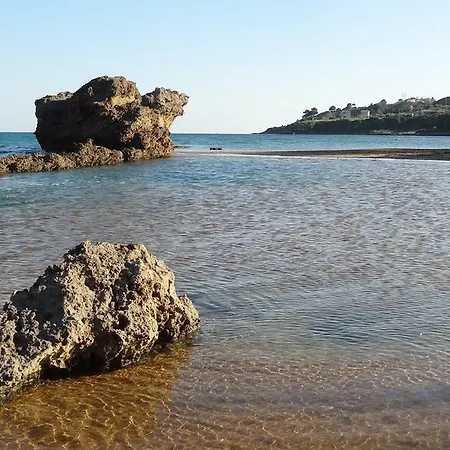 Lepeda's Pearl * Lixouri