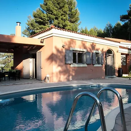 Lepeda's Pearl Villa Lixouri